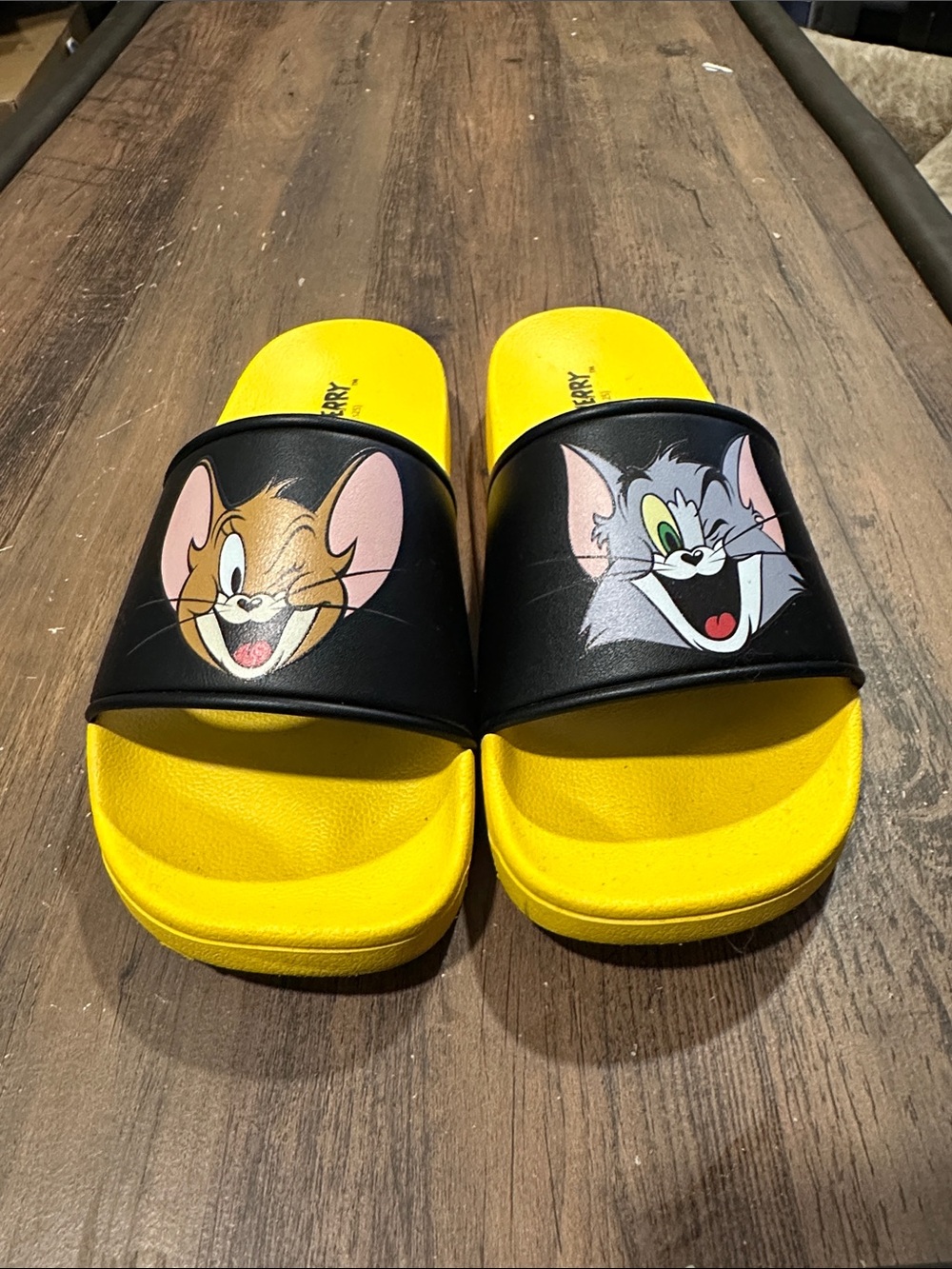 Tom & Jerry Yellow Kids' Slide Sandals